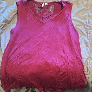 Women's Sleeveless Top in Pink